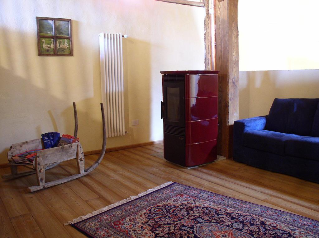 Agriturismo Barba Gust Cesana Torinese Exterior photo